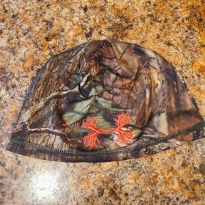 Under Armour break up camo women's scent control performance beanie